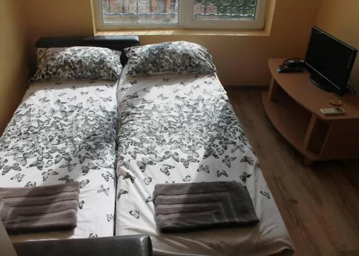 شقة Spacious, 1 Bed Apt, Dawn Park ساني بيتش