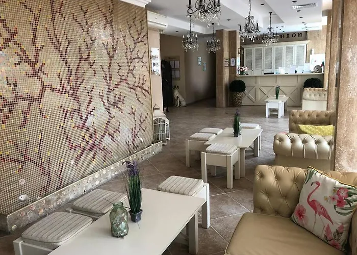 Spacious, 1 Bed Apt, Dawn Park Apartment *