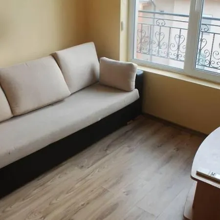 Spacious, 1 Bed Apt, Dawn Park * Slantschew brjag